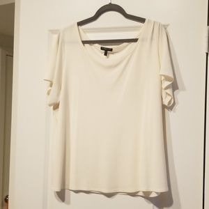 Eileen Fisher 100% silk short sleeve Shirt